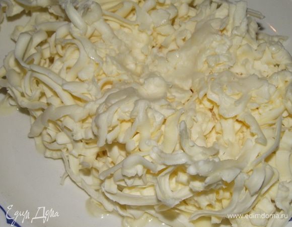 Ну что ,начнем?

Маргарин натереть на терке
 