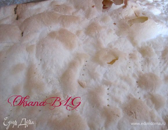 Накрыть коржом.