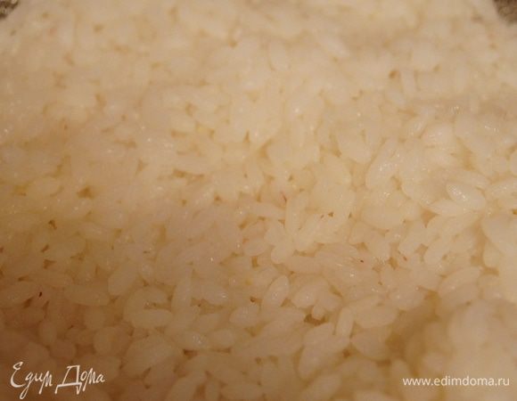 Рис отварить до полу готовности.
