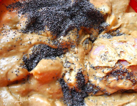 И не удержалась - добавила две ложки мака, захотелось что-то)))