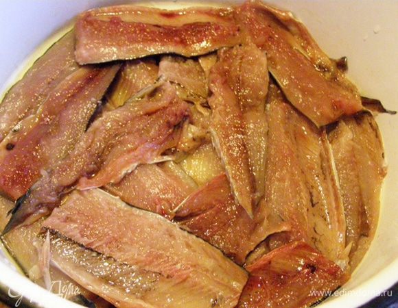 Сардины разделаем на филе с кожей