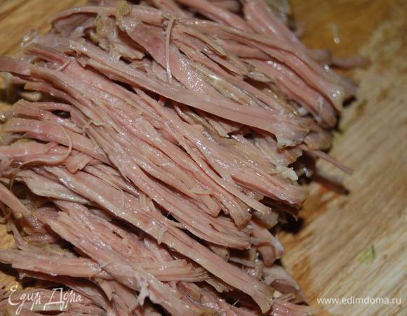 Подготовим мясо.