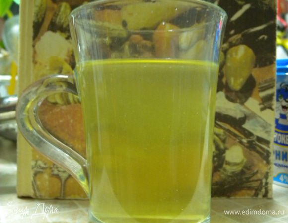 Понятное дело, что этот рецепт не новый и многие хозяйки так и делают, но я надеюсь, что кому-то все же пригодится. Кстати, у кого нет таких книг, их можно посмотреть в инеренете (он-лайн). Перед тем как опубликовать рецепт, я через поисковик нашла книги http://www.molohovetc.ru/o_knige/