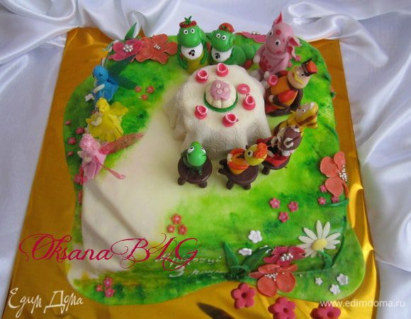 Получается такая дружная полянка)