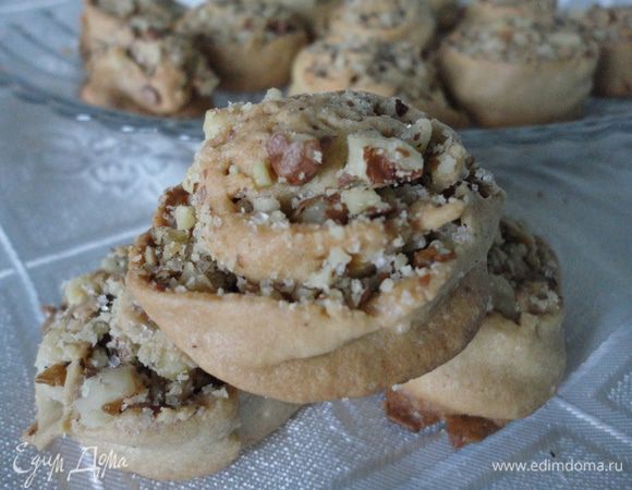 Готовое печенье выкладываем на блюдо.Приятного чаепития!