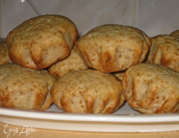 Выпекайте маффины в предварительно разогретой до 180°С духовке 20-25 минут.(У меня электрическая духовка, в газовой выпекание займет мин.15) 
