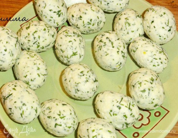 Сформовать яйца и отправить их в холодильник. 