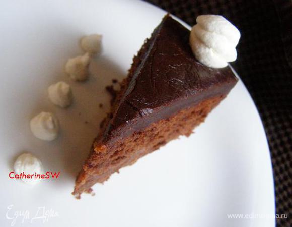 Я очень надеюсь, если вы решитесь сделать Захер по этому рецепту, рекомендации и фото к шагам помогут вам сделать торт "Захер" совершенным))  Торт получился очень вкусным! Толстый слой глазури вкусен до умопомрачения))) Я никогда не пробовала настолько вкусной глазури)