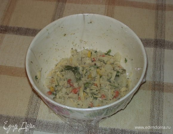 Если у Вас осталась начинка, как у меня, можно, например, на завтрак приготовить с ней омлет=)Или фаршированные помидоры=)