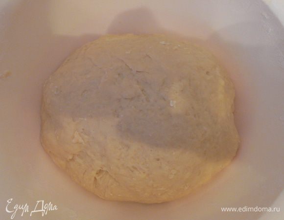 замесить тесто, раскатать  и сформовать печенье.Выпекать при t180 15-20мин. (Передварительно разогреть духовку)