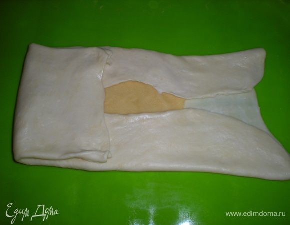 загнуть одну половинку