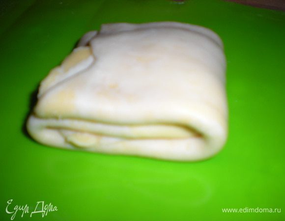 Затем левый и на него правый