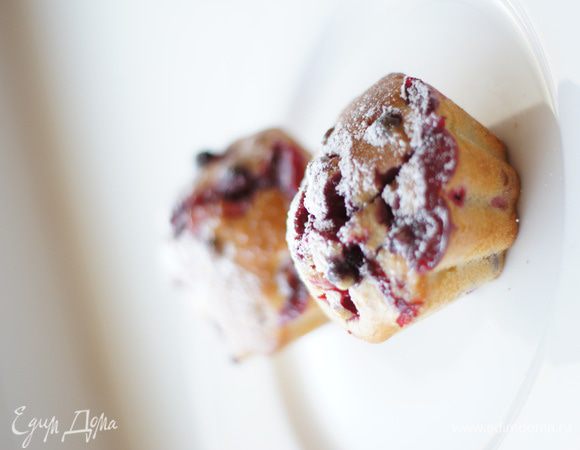 Выпекаем 25 мин. при температуре 180*. Остужаем, вынимаем из формочек, наливаем чай, может быть даже травяной и вуаля!