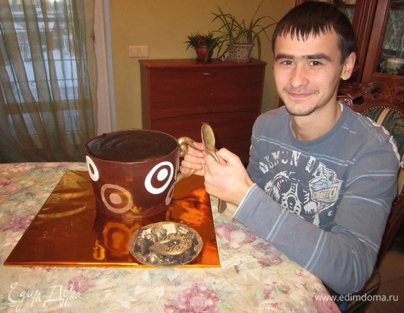 Торт готов) Можно пить кофе и кушать тортик.)