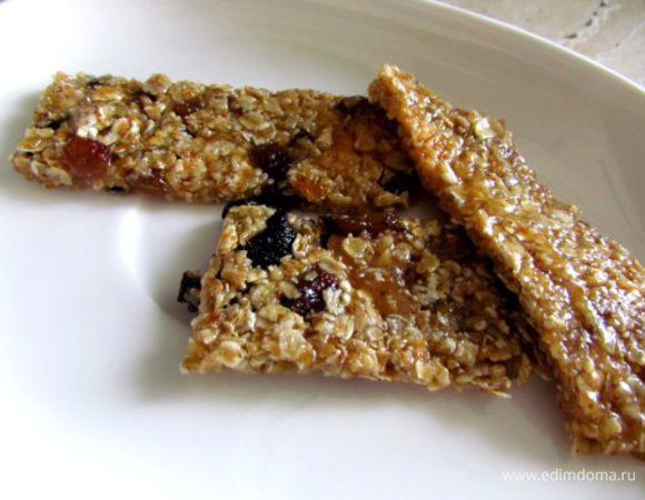 Нарезать на полоски или квадратики и наслаждаться полезным десертом.