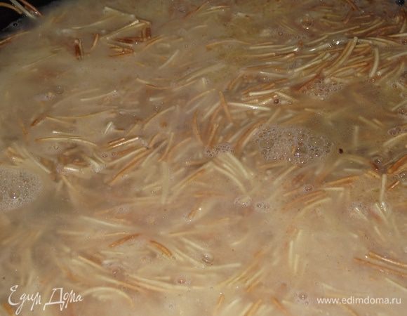 Снова долить воду,посолить по вкусу