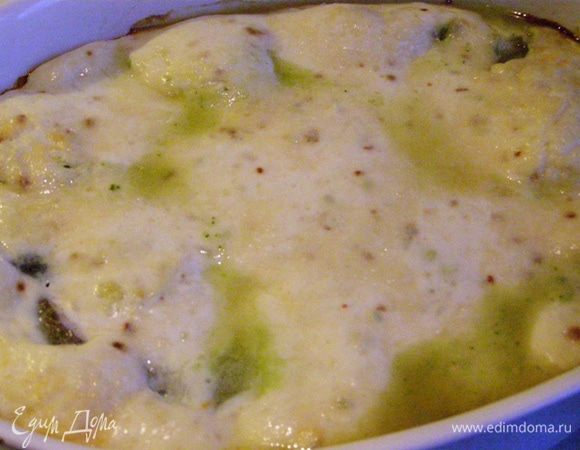 Запекаем в предварительно разогретой до 200 градусов духовке 30 минут