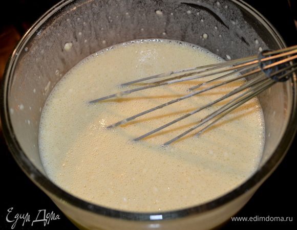 В блендаре или вручную хорошо смешать все первые 6 ингридиентов. 