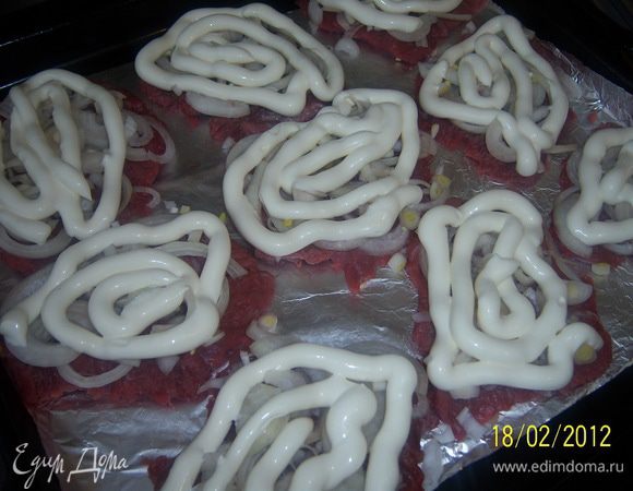 ...майонез, и отправить в разогретую духовку на 30 мин.