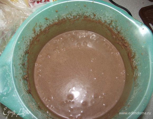 Так же делаем шокоблины только добавляем какао.