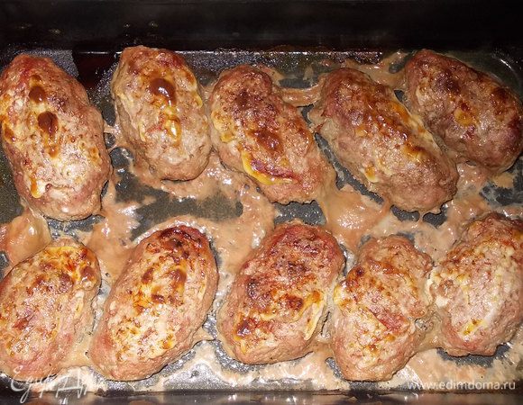 духовку разогреть до 180 градусов и поставить противень на 40-50 минут