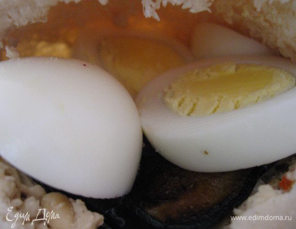 затем кружочки яйца