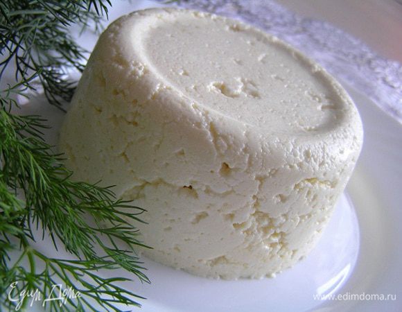 Перевернуть ёмкость на блюдо и можно пробовать! Приятного аппетита! :)