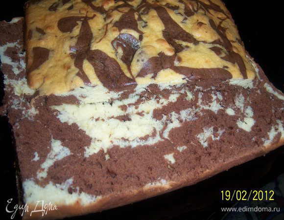 ...бисквит порезать пополам