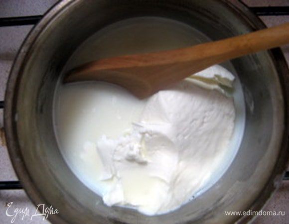 Для панна котты Bailey’s: замочить в холодной воде полтора листа желатина. Нагреть 120 мл молока с 40 гр сахара. Снять с огня и добавить отжатый желатин.

Добавить 120 гр маскарпоне, вернуть на слабый огонь и мешать деревянной ложкой до образования однородной массы. Не кипятить!

