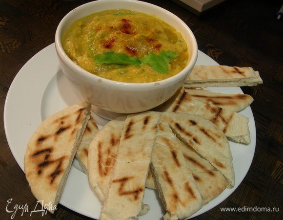 Питу разогреваем в духовке или, как я, на сковороде-гриль. Подаем сразу же. Приятного аппетита))
