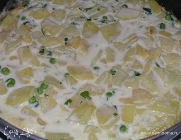 жарить около 15 минут (я накрывала крышкой) до румяности.