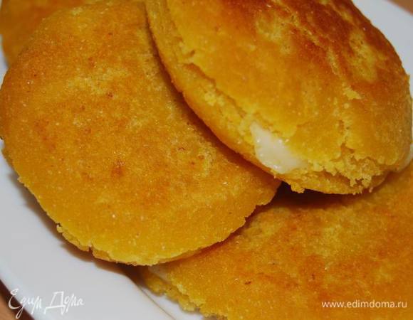 Шампур с шашлыком + мчади +теплая компания= настоящий грузинский обед или ужин!