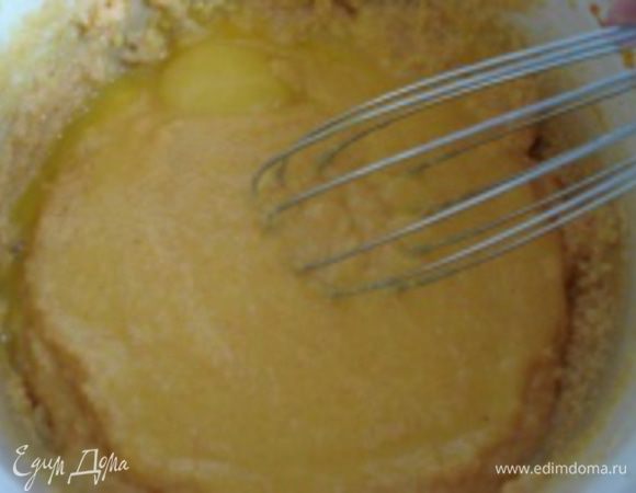 Хорошо перемешать и проварить на медленном огне 2-3 минуты.