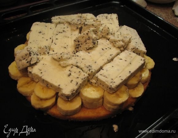 на бананы режим слив.мороженое...
сверху мороженого бисквит...