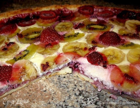 Кто не пробовал такую пиццу...просто советую....
фрукты и ягоды по Вашему вкусу...)