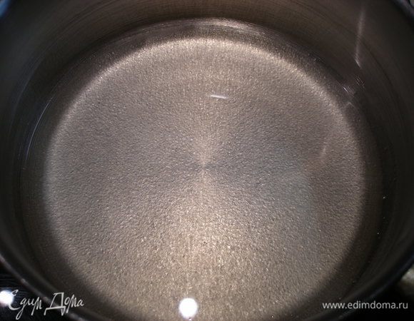 Желатин подогреть, но не доводить до кипения.