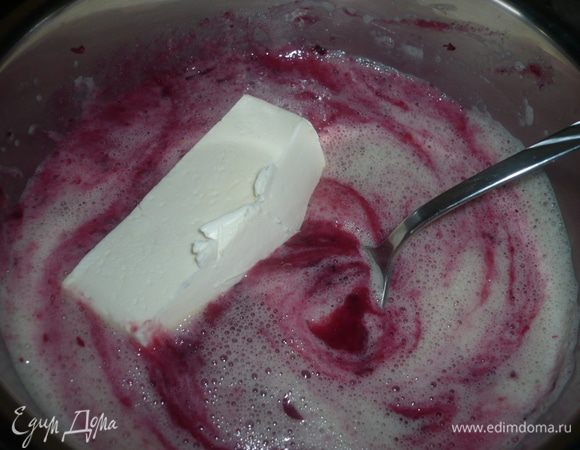 перемешиваем, добавляем слив.масло 