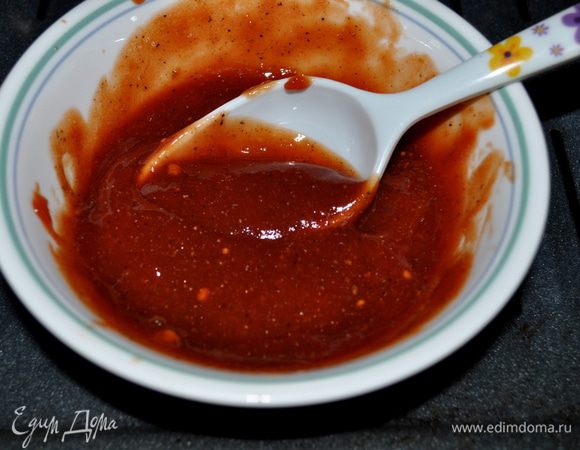 Разогреть духовку до 180гр. Поставить прикрытый фольгой митлоф в духовку на час.В это время подготовить соус,смешать все ингридиенты в отдельной посуде.