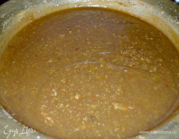 Готовые яблоки измельчила блендером,добавила корицы на вкус и дала немного покипеть....испарится лишней жидкости.....получилось какое то яблочное пюре)