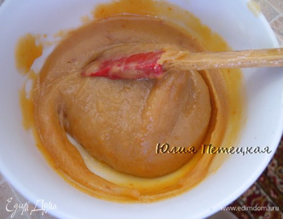 На этом фото уже больше проваренная. На вкус и вид как «варенка».