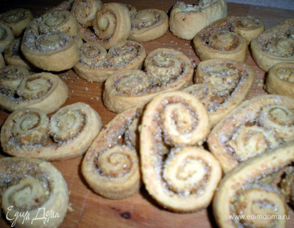 Выпекать при 180-200гр до лёгкой румяности.