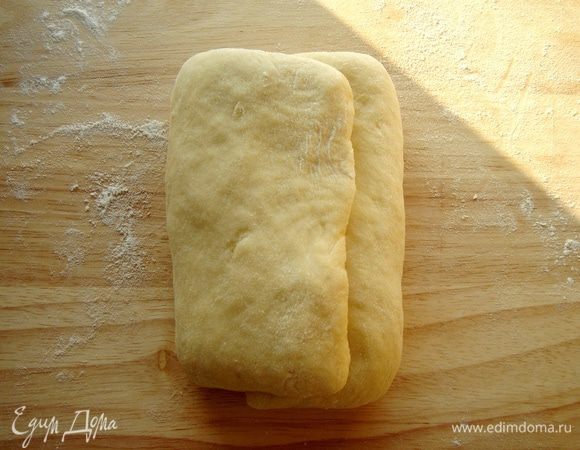 Затем завернуть левый край.