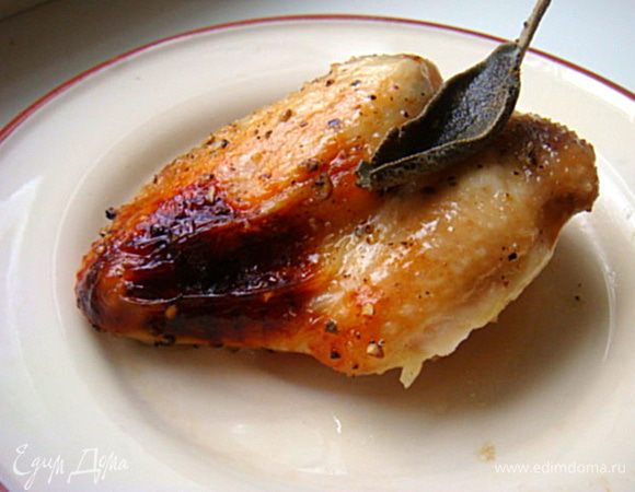 7.Запекать 40 минут (или чуть больше- зависит от веса курицы и особенностей духовки). За 7-10 минут до окончания поставить под гриль.
8.Подавать в горячем виде. Приятного аппетита.