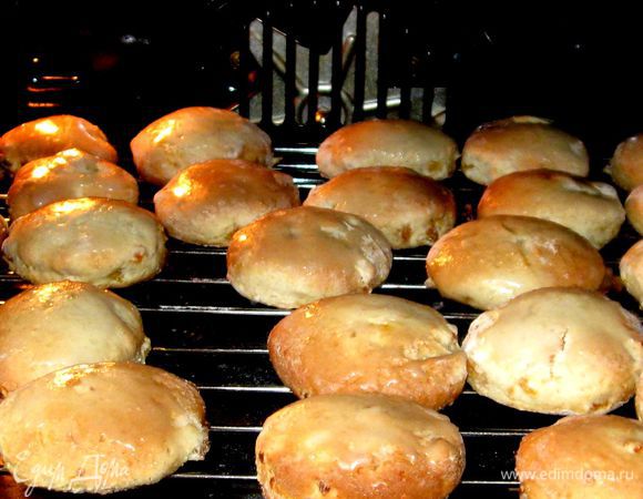 Можно подсушить пряники в течении 1 минуты в горячей духовке.