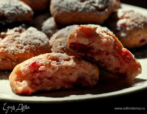 Выпекать 15-17мин.до слегка коричневого цвета.Готовые сконы можно припудрить сах.пудрой.