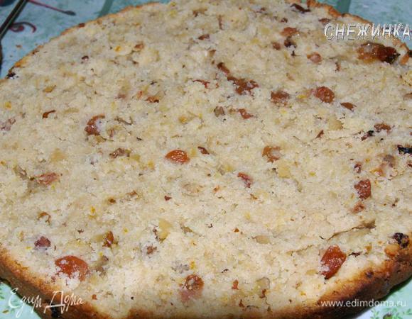 Остудить на решетке. Он абсолютно пропекается. Вот такой в разрезе.