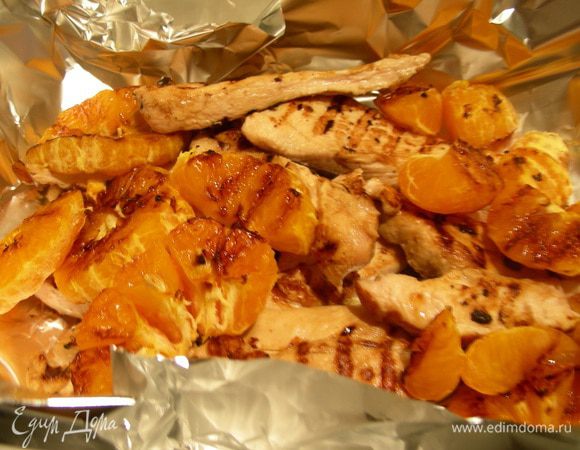 Я курочку еще немного запекла в духовке, чтобы получше проготовить (так как у меня кусочки были толстоваты и не все до конца проготовились).