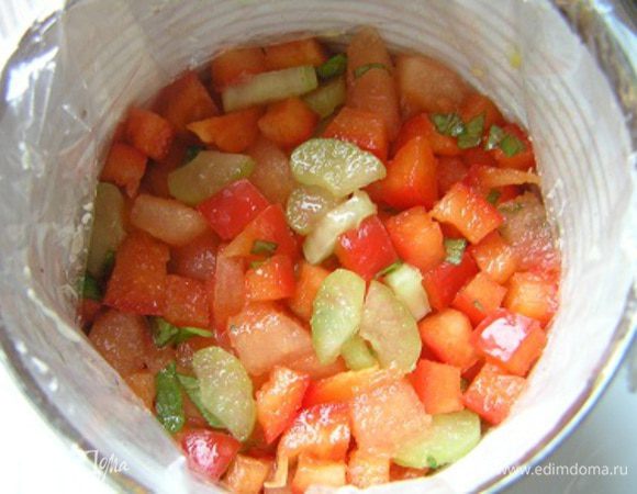 затем из помидора. 