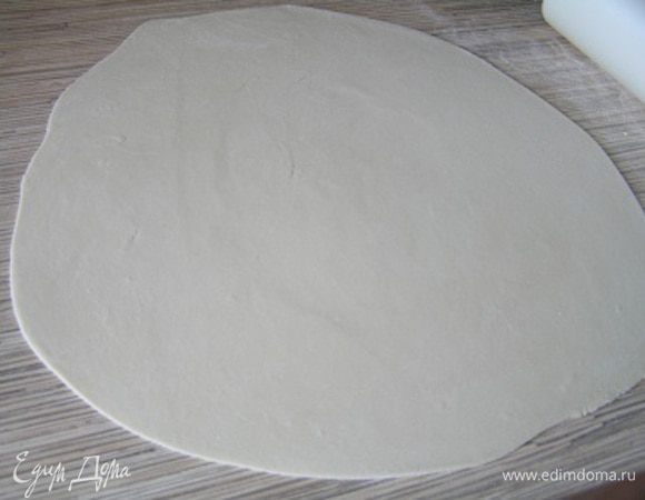 Тесто тонко раскатать, 