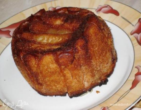 Я пекла савоярди вот для ютой шарлотки http://www.edimdoma.ru/recipes/37460. Очень хорошо себя показали - ничего не распалось и шарлотка не поплыла.